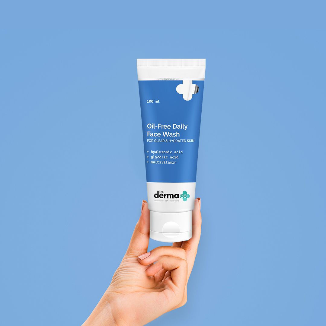 Oil-Free Daily Face Wash With Hyaluronic Acid, Glycolic Acid & Multivitamins for Clear & Hydrated Skin - 100ml